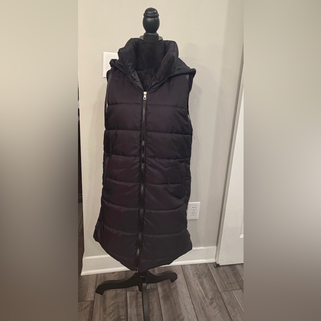 New No Brand Womens Black Puffer Hooded Vest  Sleeveless Coat 77
